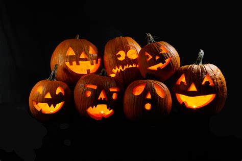 Pumpkin Magic Lanterns: A Spooky and Elegant Halloween Decoration Idea